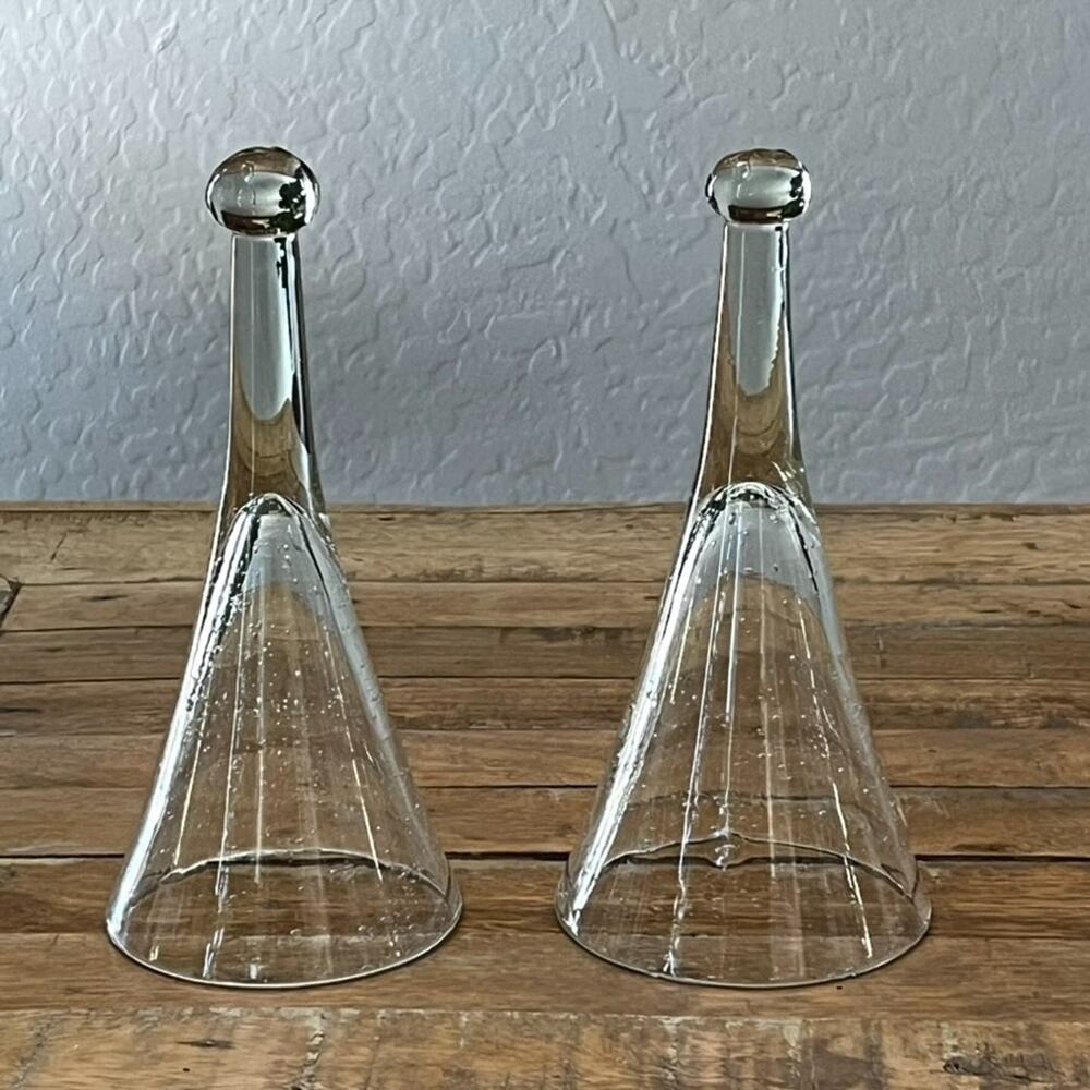 Hand-blown Clear Green Champagne Glasses Set Of 2 Baseless Toasting Flutes